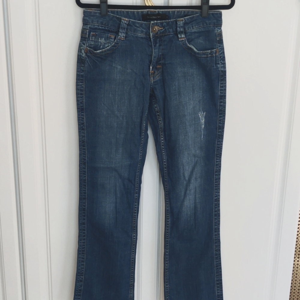 Calvin Klein size 6 lean boot cut jeans